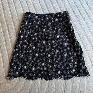 Olivia & Grace Black linen floral skirt size 16 Grunge Whimsygoth Gothic Y2K